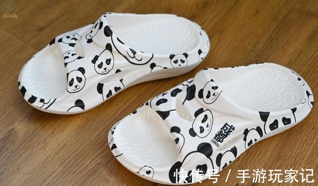 拖鞋 软糯贴脚的休闲拖鞋,更快舒缓脚部疲劳,咕咚运动舒缓拖鞋体验!