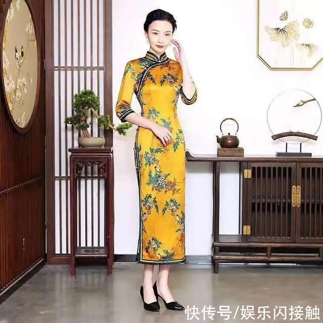 娇艳|旗袍的包裹之下，是东方女人特有的美丽，永远成就着女人的娇艳