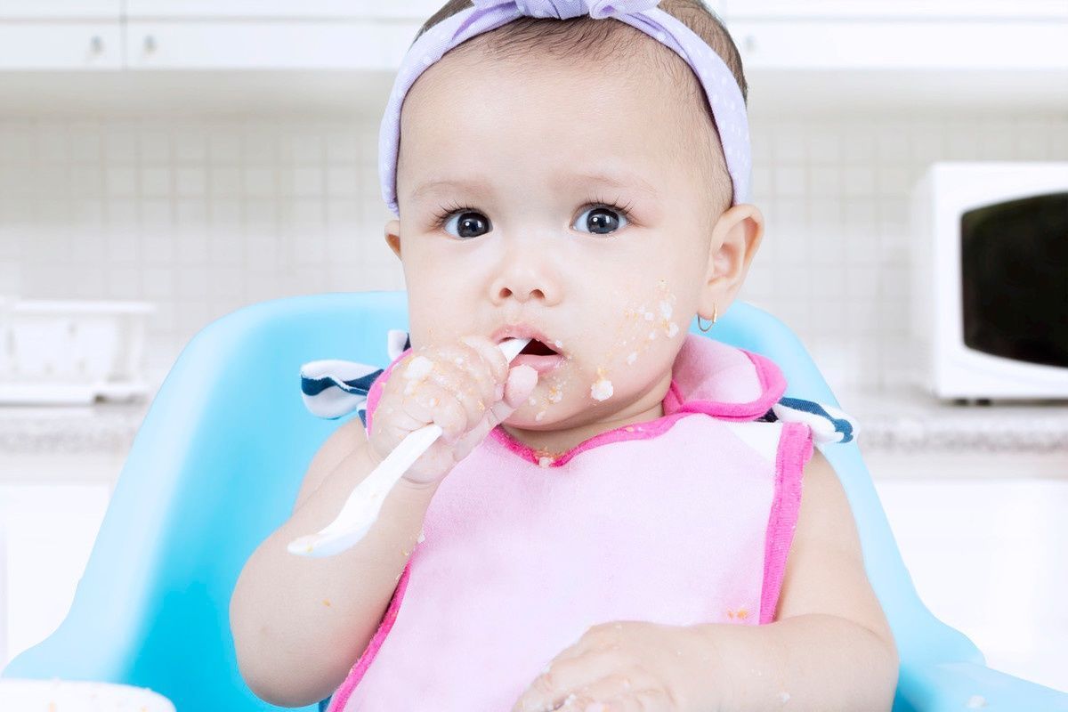 母乳|7个月婴儿重23斤,体检时被医生批评:米糊没什么营养,少吃点