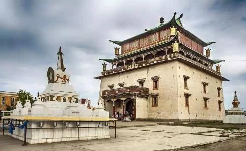 中国境内|元朝等同于蒙古帝国吗？元朝和今日的蒙古国又是什么关系？