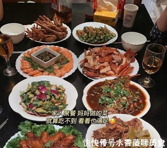 女明星邢菲晒早餐，5天早餐不重样，网友丰盛的早餐，看饿了！