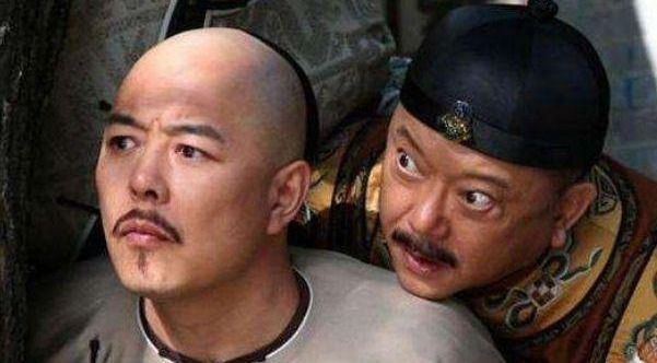 皇帝|乾隆路边吃瓜，称赞瓜农的瓜很甜，却为何偷偷下令：此人得死！