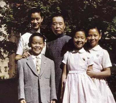 人生|张幼仪晚年,被侄女问爱不爱徐志摩,张幼仪的回答尽显人生大格局