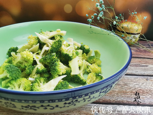 清水|西蓝花，清水洗比不洗还脏，水中加入“3白”，虫卵脏物乖乖出来