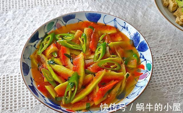 西瓜瓤|外甥女做的午餐，一桌素菜看似清淡却比大鱼大肉好吃，真会过日子