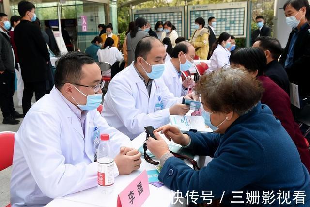 去世|男子半夜头疼没当回事，隔天到医院没下车就去世了！究竟是什么病？