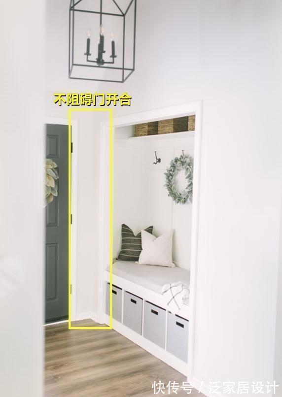 柜子|进门玄关太窄,与其费心思装柜子,不如聪明点往墙里挂衣服放鞋子