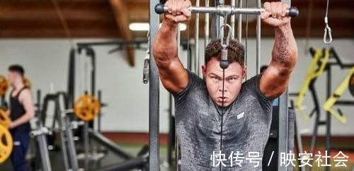 动作|网友说想练南瓜肩,练肩只追求大重量把肩练宽还要这6点技巧