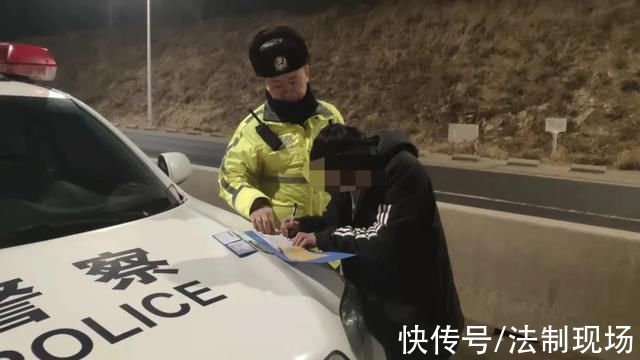 威海交警一大队|你好2022丨元旦“警”色浓，守护不打烊