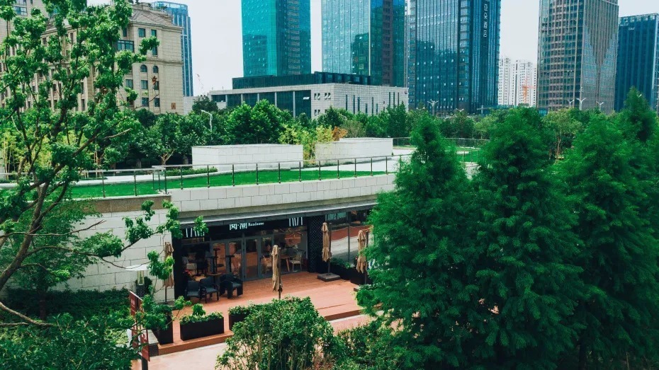 华润置地|开发商自营品牌成趋势，旭辉二酉书店、华润前檐书店等大有可为？