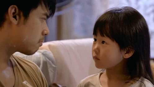 单亲|11岁女孩我裤裆上有血,17岁姐姐3句话,缓解了单亲爸爸的尴尬