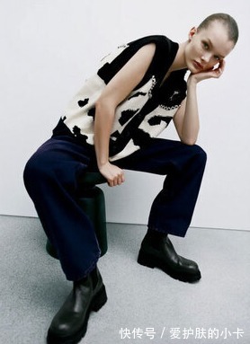 马甲|卫衣失宠了?2021秋冬流行穿“针织马甲”,单穿叠穿都美炸!