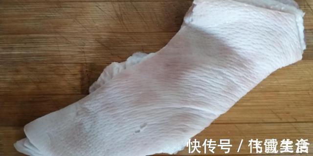 猪毛|去猪毛,别只会用火烧、刀刮!肉贩子教你一招,2分钟快速去除