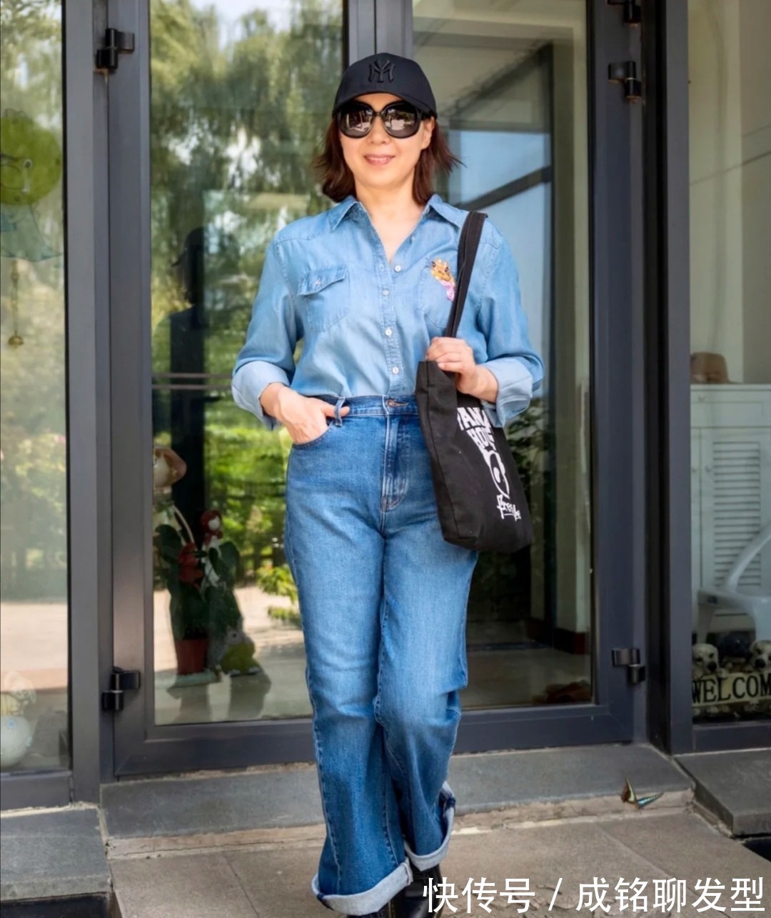 穿搭|真正会穿搭的60岁女人,一般都讲究这三点,颜值身材都不重要