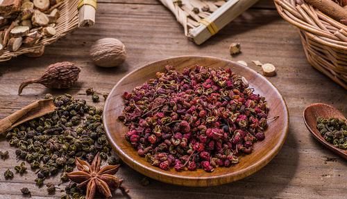  受益|1 颗花椒，9 种良药， 调病养生，均有奇效！转发让更多人受益！