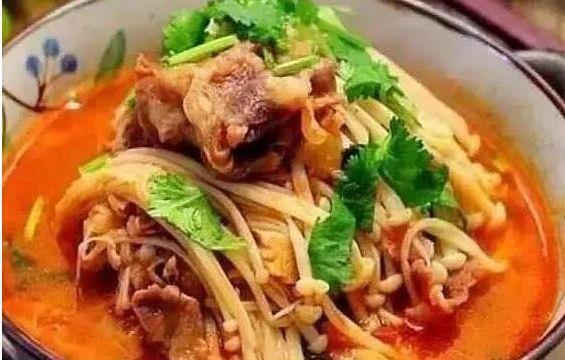 芹菜|美食推荐：猪肚丝、酸辣白菜帮、芹菜炒香干、番茄金针肥牛的做法