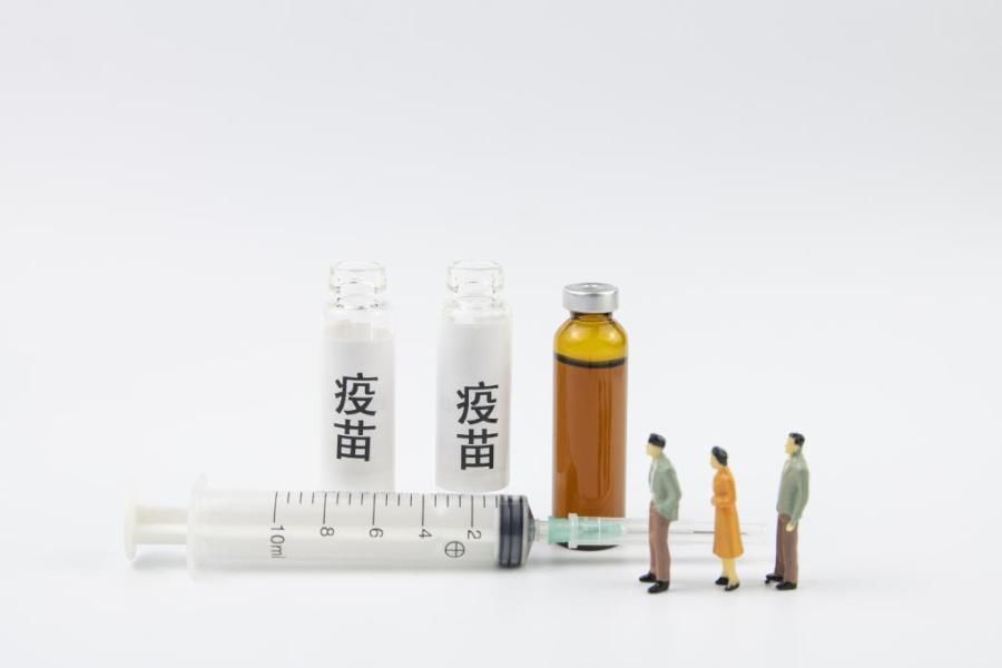 防控|半岛聚焦丨蔓延15省份31市，全国高中风险区4+114！省市连发防疫指令！德尔塔来势汹汹，新冠疫苗如何“接招”？