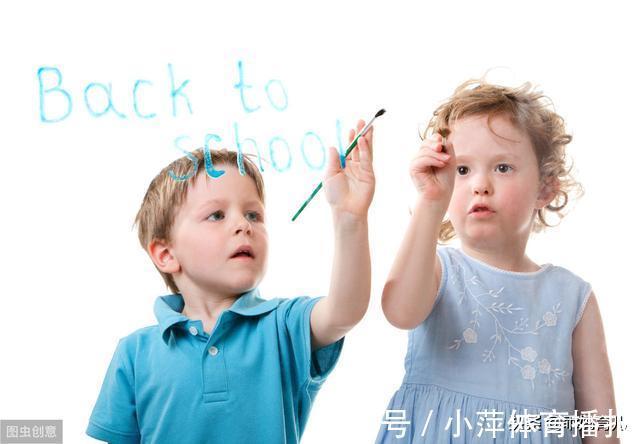 毛笔字@演员孙俪晒5岁女儿书法作品,网友:背景亮了