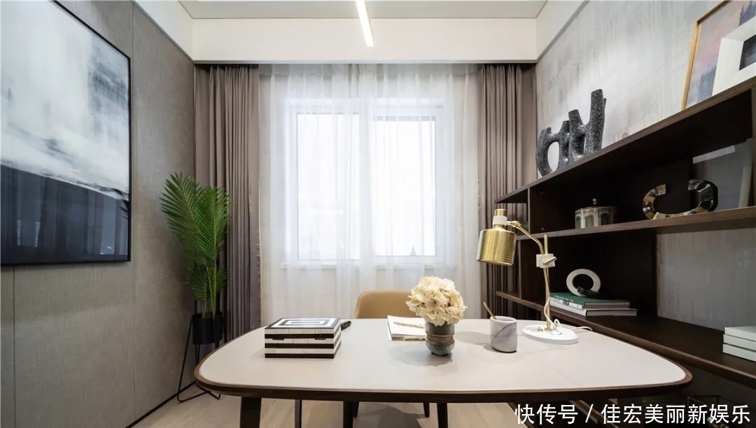 豪宅|95后小伙子的“豪宅”，165㎡新中式之家，水墨乘风，叫人佩服