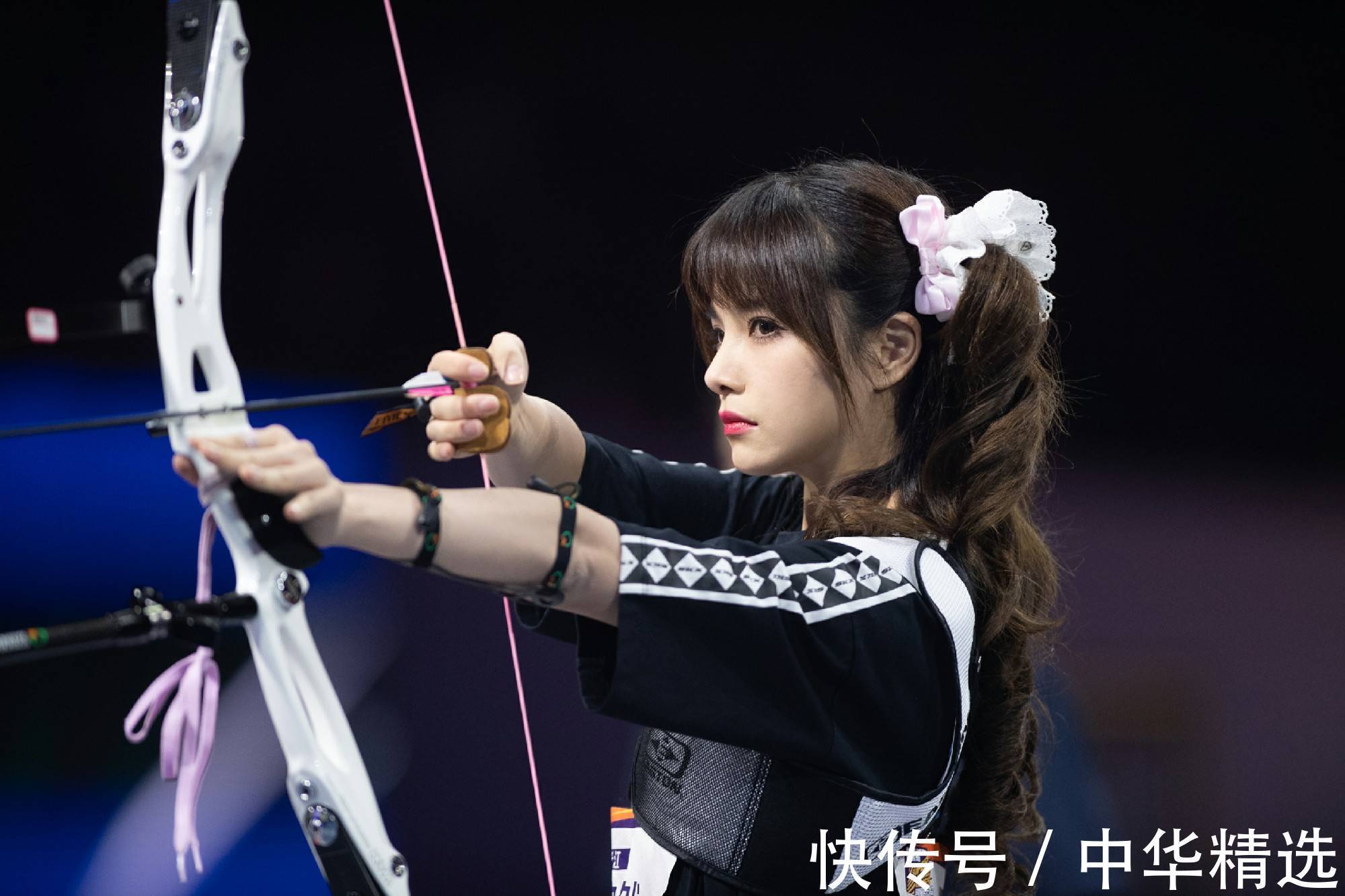 超新星運(yùn)動(dòng)會(huì)|甜美萌妹元?dú)鉂M滿變身運(yùn)動(dòng)大魔王 謝安然《超新星運(yùn)動(dòng)會(huì)》多項(xiàng)運(yùn)動(dòng)高分晉級(jí)