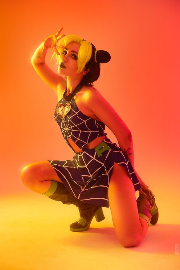 空条|俄妹《JOJO》空条徐伦COS美风格大胆身材性感