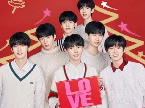 谢娜缺席芒果台三台购物晚会,改认证被疑退出快乐家族,说中了?