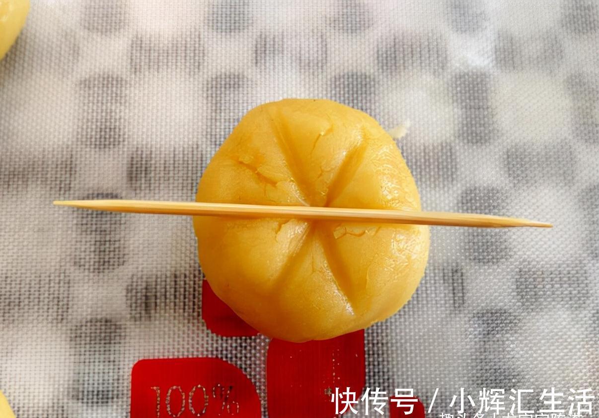 一根牙签就能搞定的饼干,一口一个香喷喷,好吃又好做,特简单