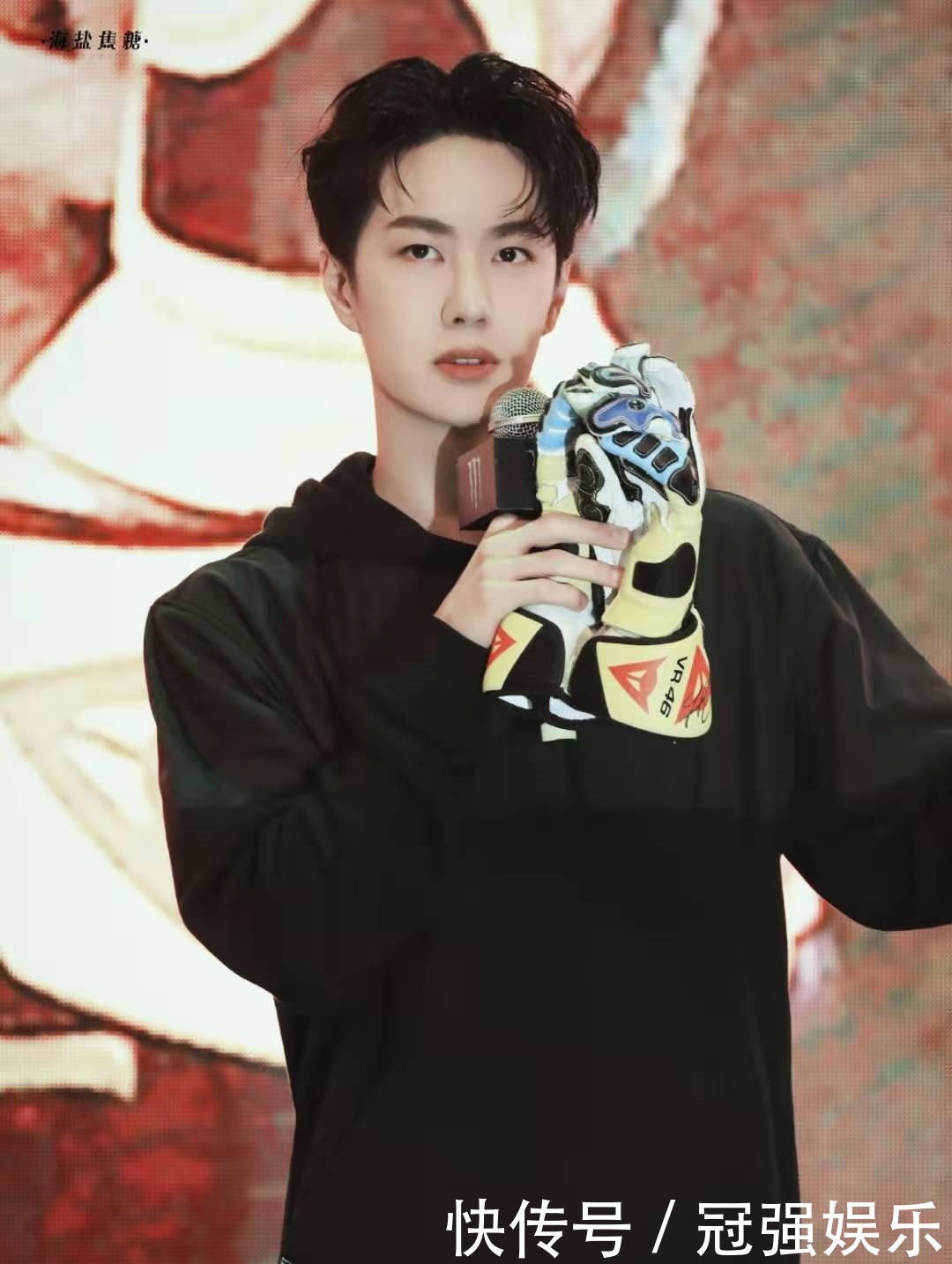 王一博|厚此薄彼曝王一博《这街4》想要的代言,节目组要给易烊千玺