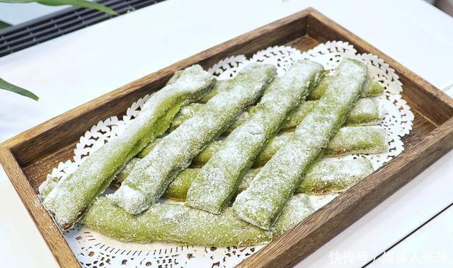 牛奶|1袋牛奶,1勺糯米粉,一搅一蒸,颜值高糯叽叽,一口一口超满足