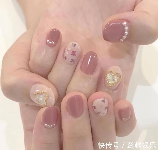 超适合春天的五款美甲,原谅色最受欢迎,看过的都纷纷被种草