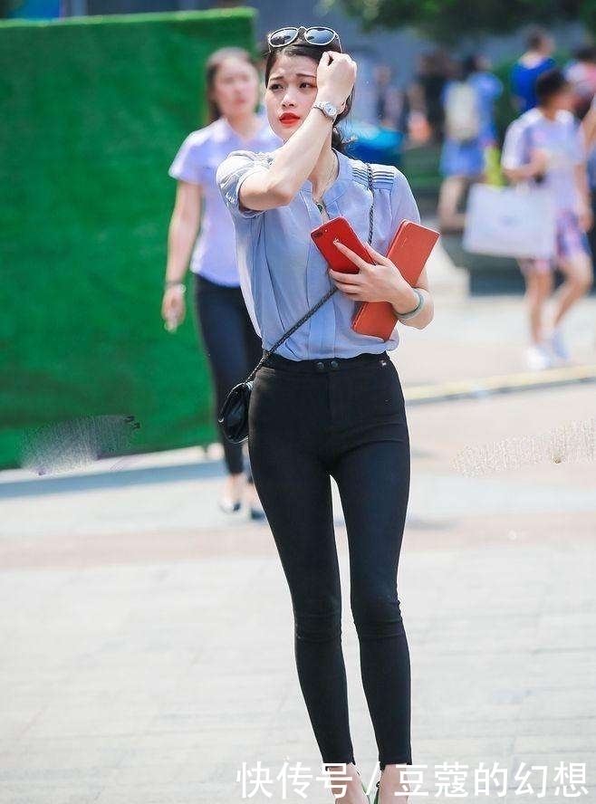 紧身裤|紧身裤穿出韩范儿的味道,众人之中你最闪亮