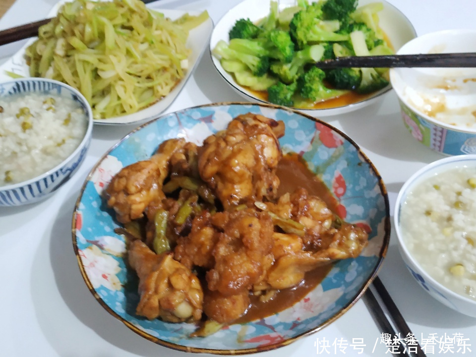 美味|孩子点名的晚餐,半小时匆忙准备3菜1汤,简单美味吃的舒服