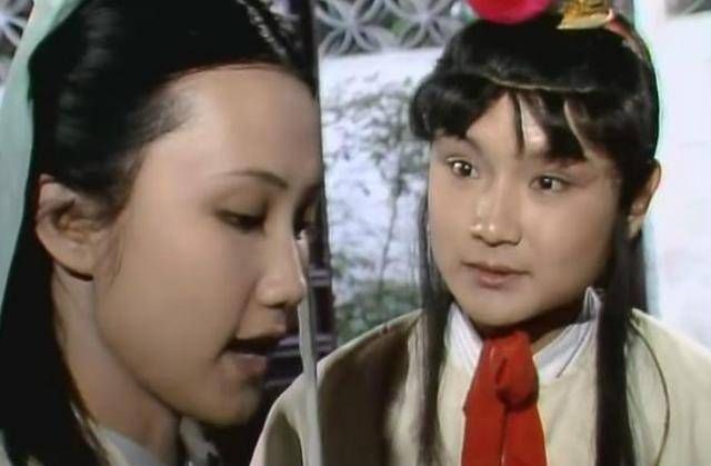 女子|红楼梦这两个女子会算命,1个当过丫鬟,另1人是隐藏的高手