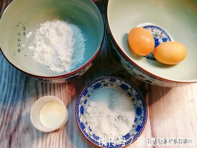 蛋清|做什么蛋糕？蛋奶酥比蛋糕更容易上手，而且口味更香酥