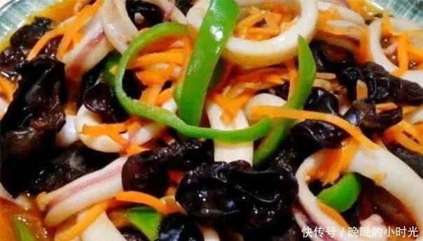 初春干燥,孩子常吃的“开胃菜”,色泽艳丽,嫩滑爽口,停不下来