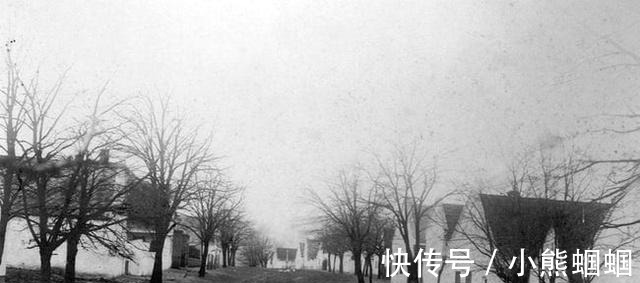 这19张老照片,似乎在某一瞬间,让人感到一丝诡异