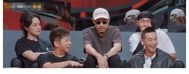 披荆斩棘的哥哥由《负荆请罪的哥哥》和《披荆斩棘的后期》组成