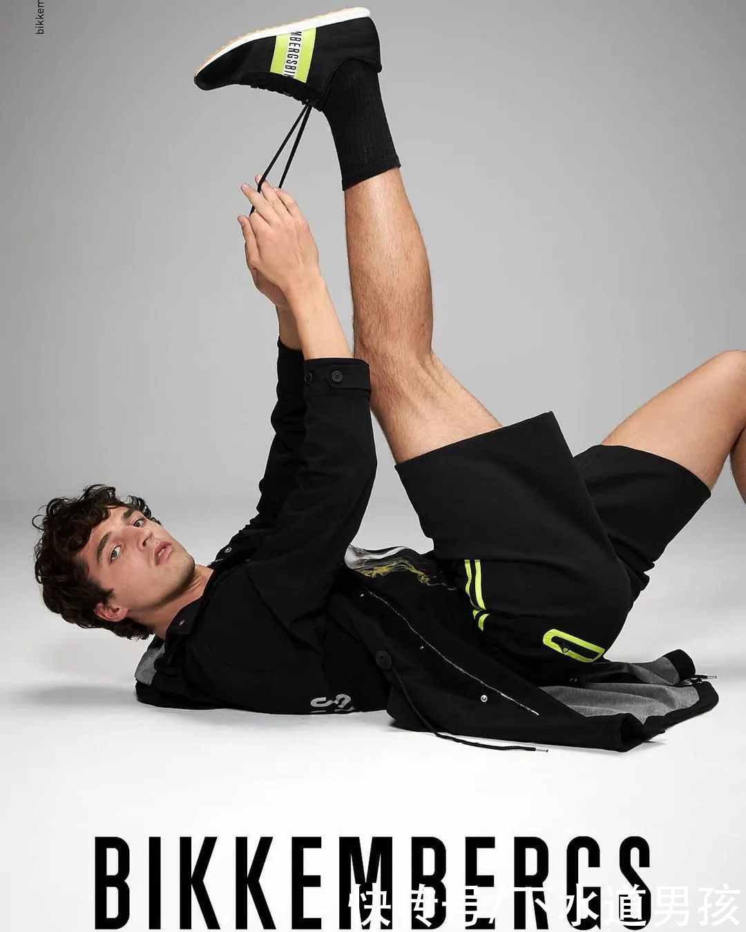 系列|意大利男模圈的黑马，一个季度拍了十几个时装品牌的广告大片