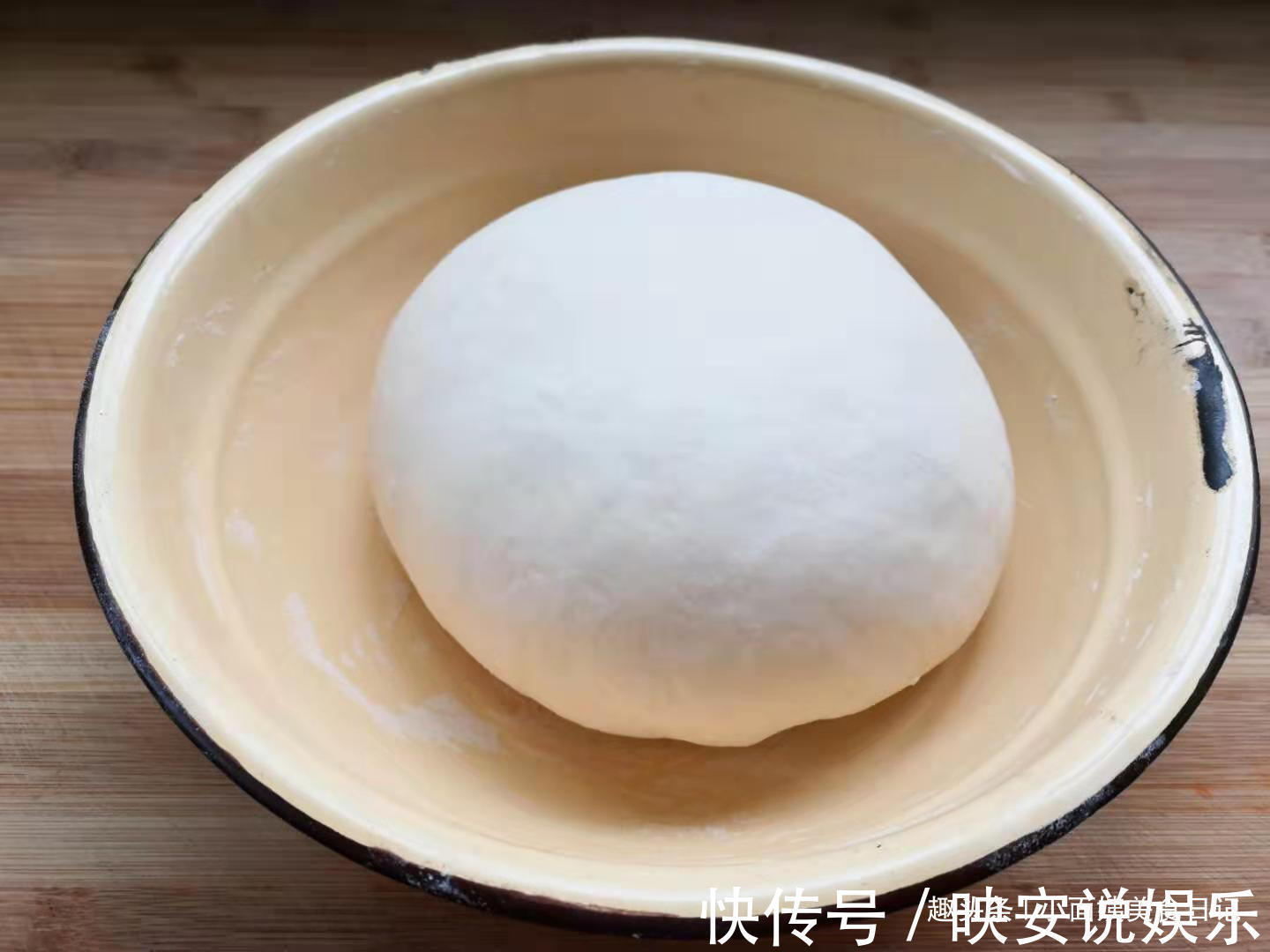 小面姨|面条以后别擀了，教你懒人做法，不用擀不用切，吃一次就念念不忘