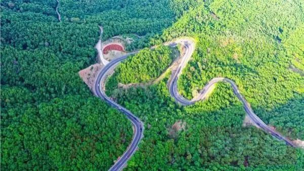 探访|这条安阳公路到底怎么了 获交通运输部点赞，众多大咖齐聚探访？