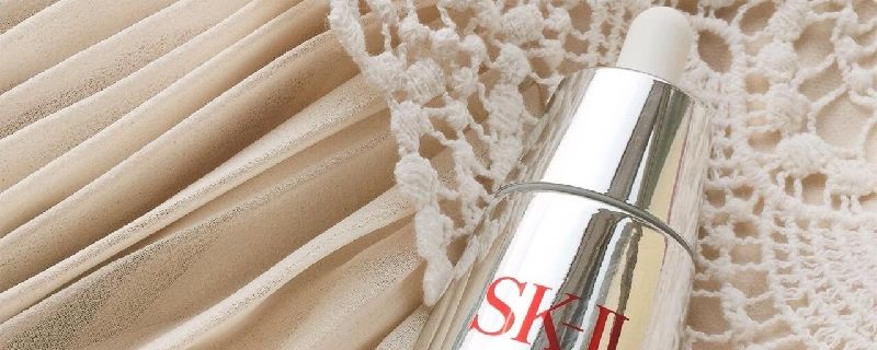 妆前要用精华和面霜吗