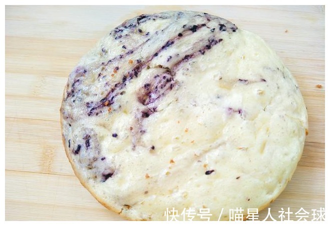 桑葚酱|家里没烤箱,分享一个用电饭煲做面包的方法,松软好吃比卖的还香