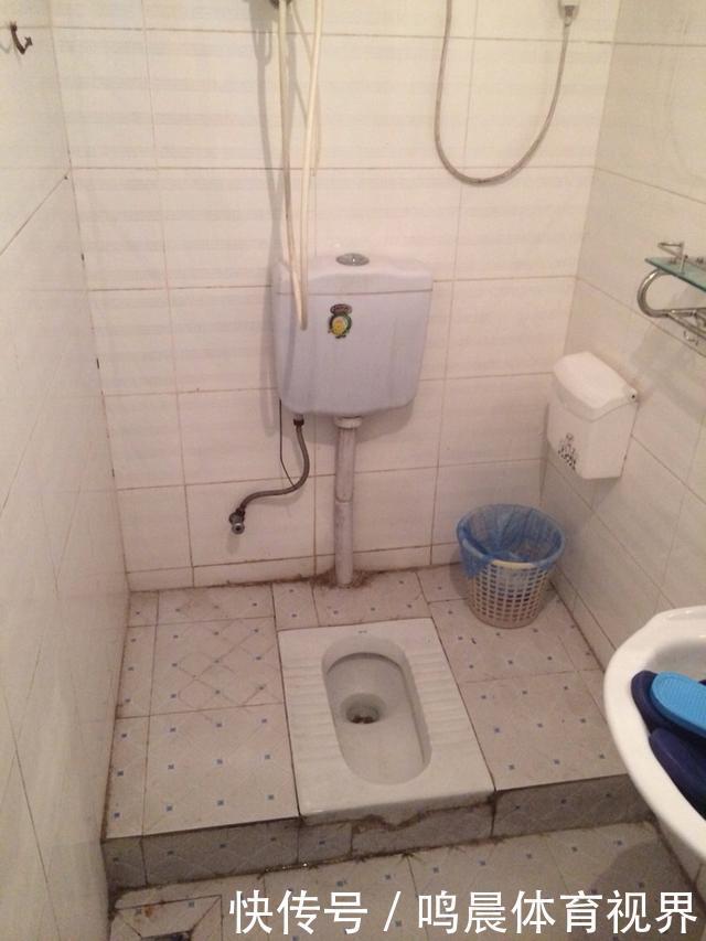 卫生间|头一回见卫生间这么装,漂亮又省钱!买了房我也这么设计