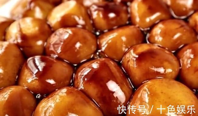 核桃|夏天，遇到此菜我必买30斤，铁是核桃9倍，锅中一煮软糯又香甜