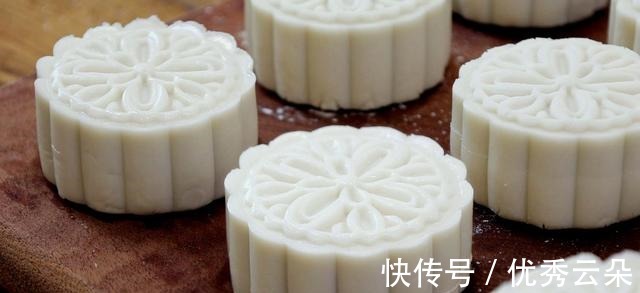 冰皮|自制冰皮月饼在家也能做，免蒸免烤，少油低脂，大人小孩都爱吃！