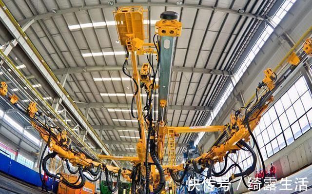 数字化|传统行业越来越难马云却看好,未来,传统行业将成“新机遇”