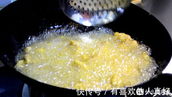 做法|炸酥肉时，“灵魂3样”不能少，教你地道做法，又香又酥又脆