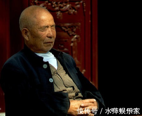 瘀血|人老眼先老,2个护眼妙招,坚持一个月,好处自动找上门!