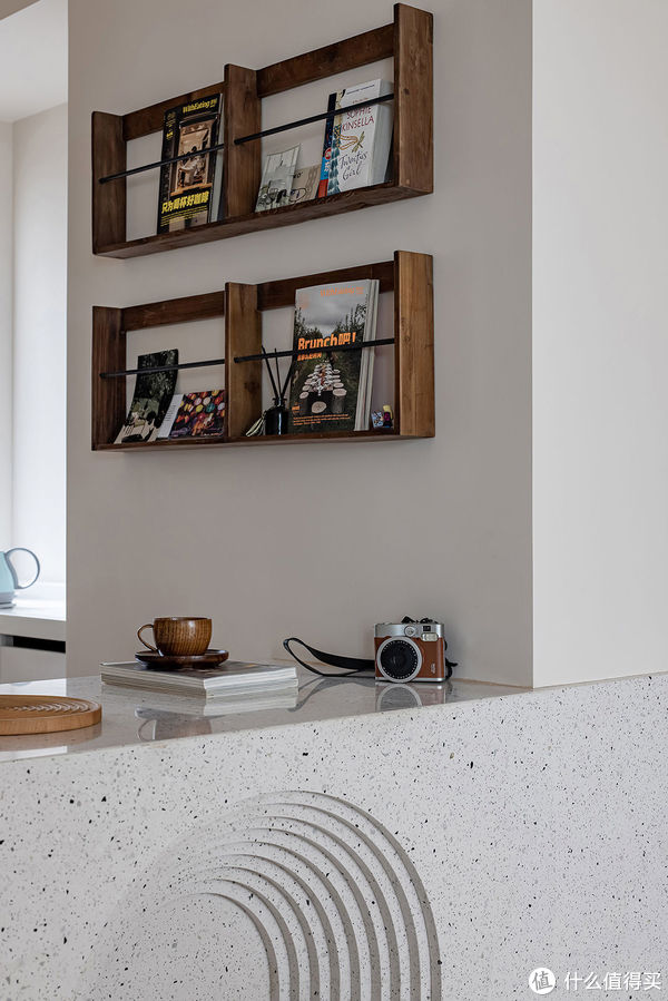 餐厅|这对大学老师,把餐厅放在阳台就圈了好多粉,再开个天窗,美极了