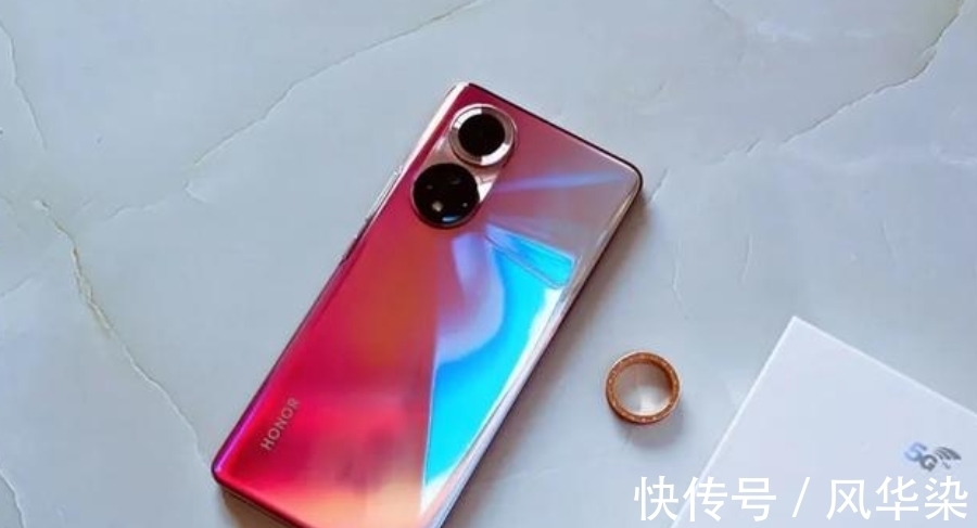 e20|荣耀又一款大屏旗舰在路上，6000mAh+7.2英寸屏，影音旗舰天花板